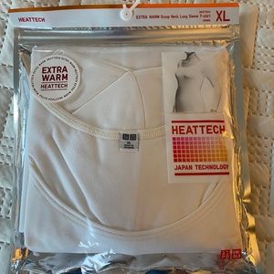 UNIQLO Heattech Long Sleeve T-shirt NWT (in sealed packaging)